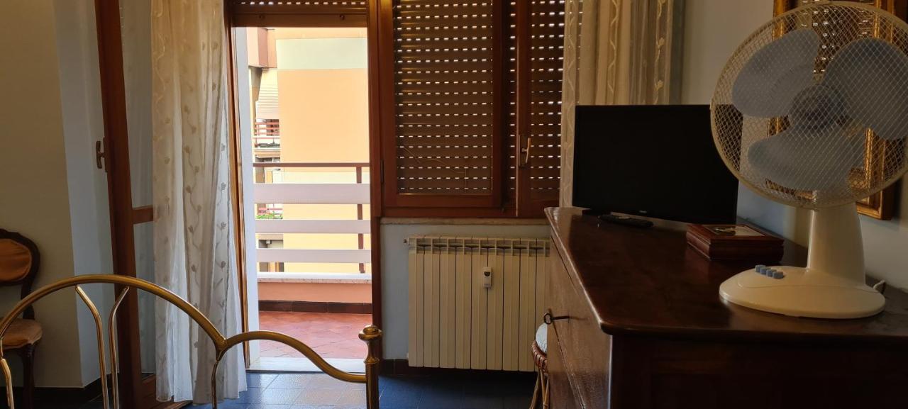 Casa Matilda Old Style Apartment Рим Екстериор снимка